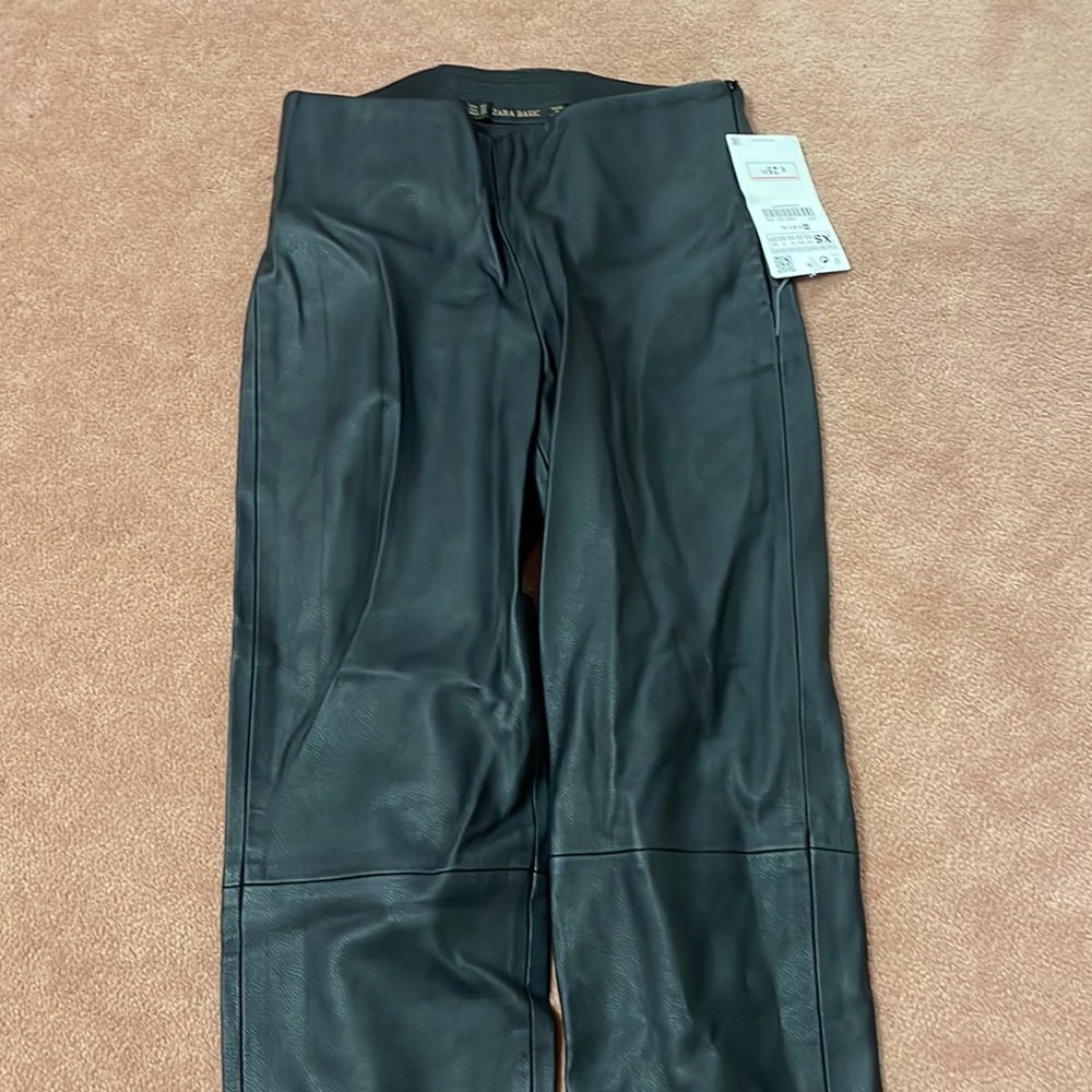 NEW Zara black leather leggings